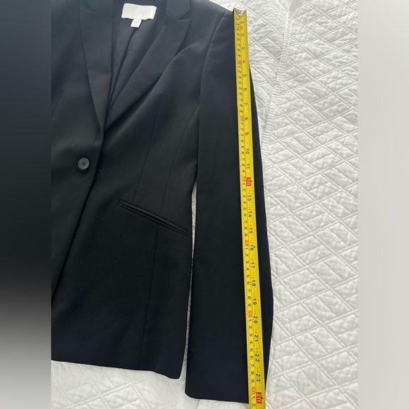 Hugo Boss - Picture 13 of 14